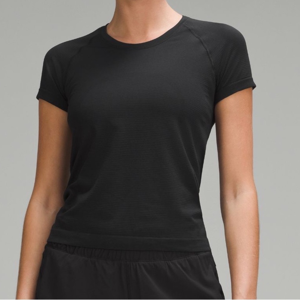 Lululemon Swiftly Tech Short-Sleeve Shirt 2.0 Waist Length Black